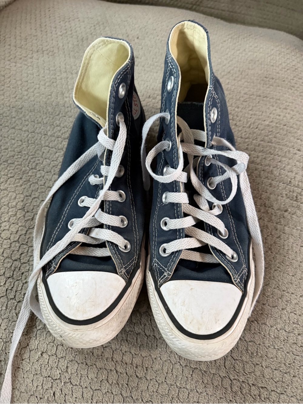 Classic Converse High-Top Sneakers in Navy Blue - size 6 men’s size 8 women’s